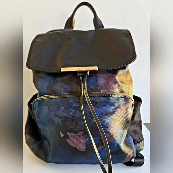 TUMI Small Laptop Backpack Blue Camo Cady Drawstring Black Leather Trim - Picture 2 of 9
